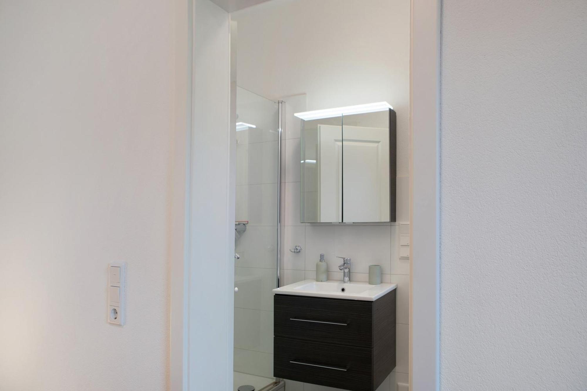 68 Apartment *