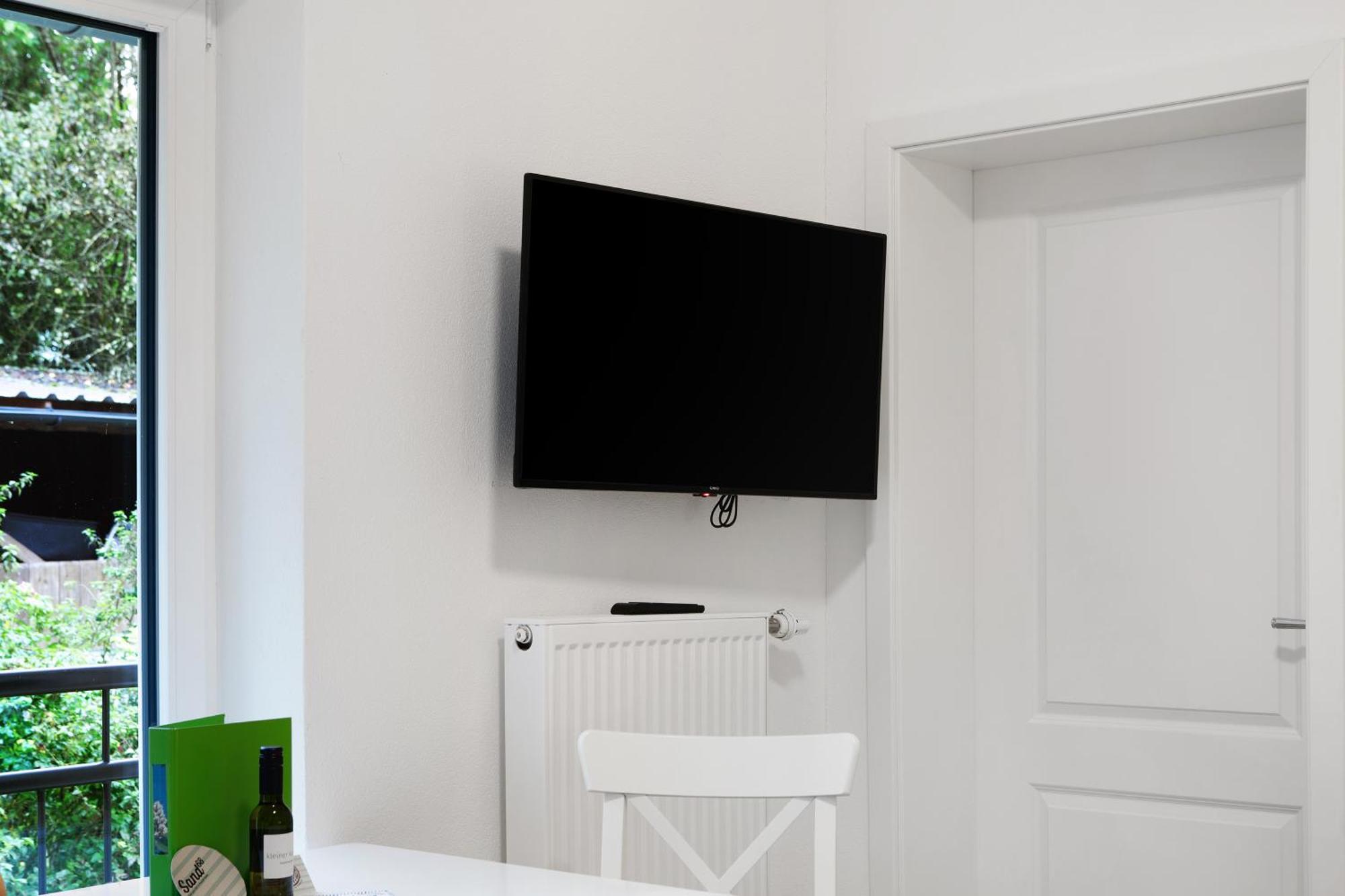 Apartment 68